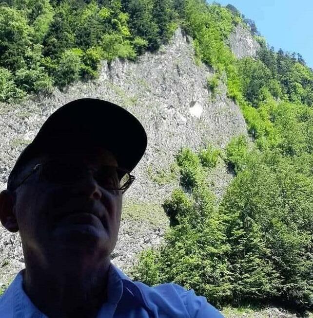 coś innego