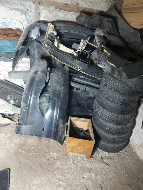 Hyundai trajet coupe accent ( części ) 1500zł całość