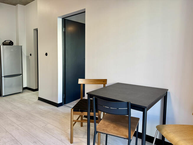 Oferuję na wynajem mieszkanie, (kawalerka).