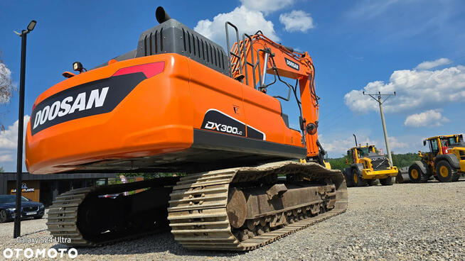 Doosan Dx300