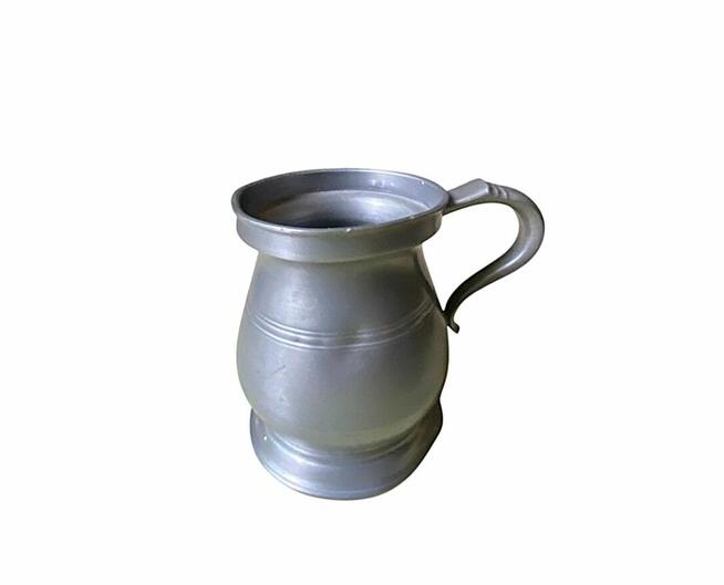 Stary cynowy kufel 1/2 pinta, z oznaczeniami