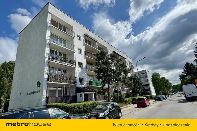 Rozkładowe M3 na kameralnym osiedlu blisko parku