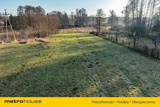 Działka z linią brzegową rzeki