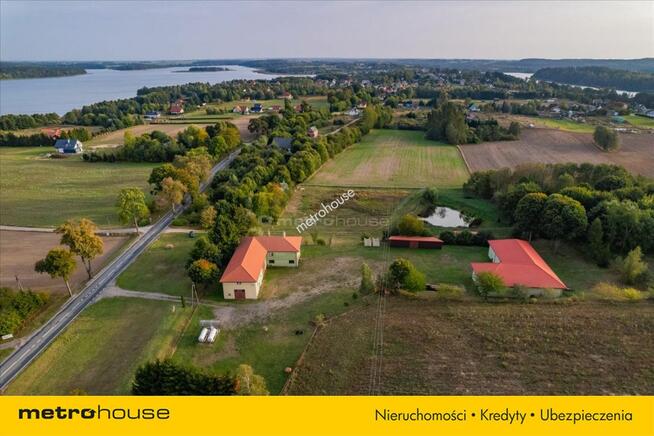 Obiekt mieszkalno - produkcyjny, w okolicy jezior