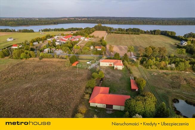 Obiekt mieszkalno - produkcyjny, w okolicy jezior