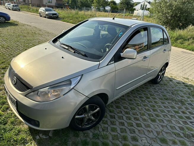 Tata Indica Znikomy przebieg, klimatyzacja, polski salon, drugie koła, isofix, Aux