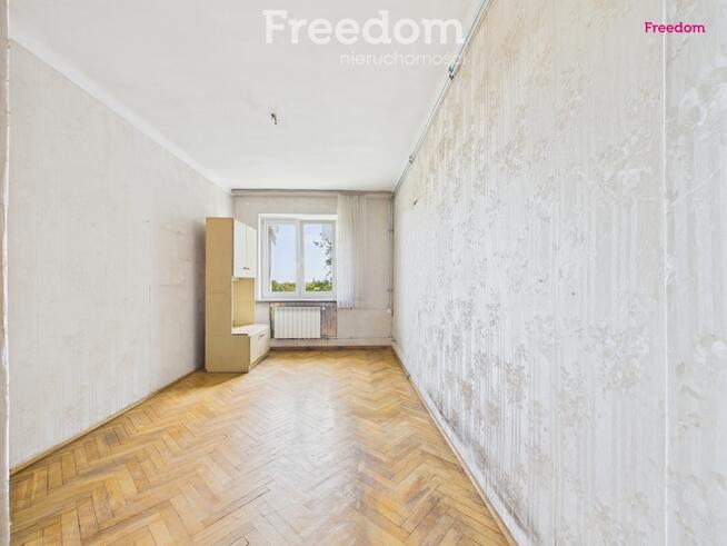 dwu pokojowe mieszkanie 49 m² w centrum Wierzbicy.