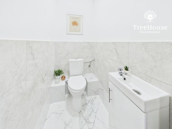 Dom na Mazurach, z agroturystyką przy jeziorze.