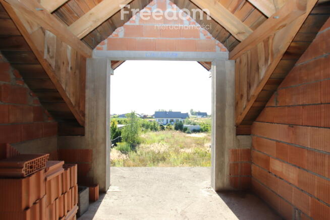 Dom w stanie surowym otwartym – Ruchenna, 2210 m²