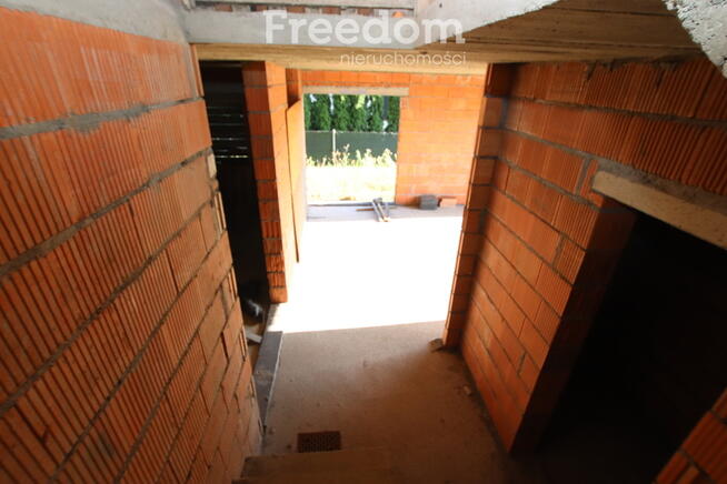 Dom w stanie surowym otwartym – Ruchenna, 2210 m²