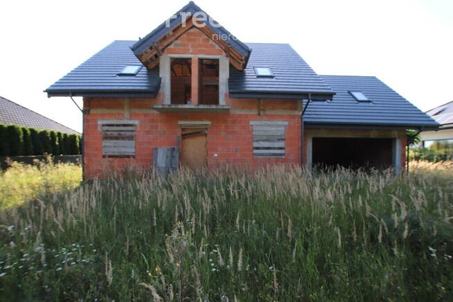 Dom w stanie surowym otwartym – Ruchenna, 2210 m²