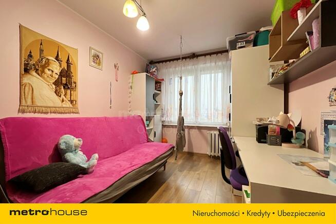 4-pokojowe mieszkanie na Os. Centrum w Ostrołęce.