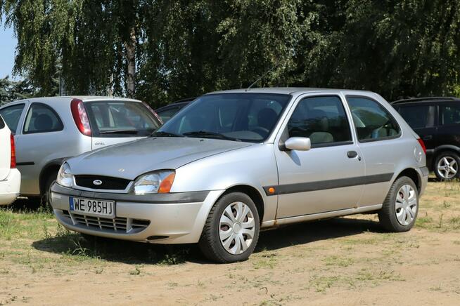 Ford Fiesta 2001r. 1.3 benzyna 3 drzwi klimatyzacja