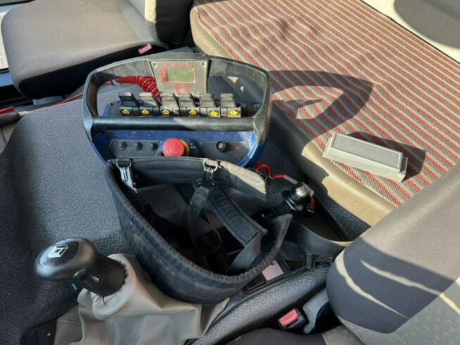 Renault Kerax 26.390 6x4 Mocny HDS FASSI F170 Sterowanie Radiowe Wywrotka 2-stronna Hydroburta Tył B