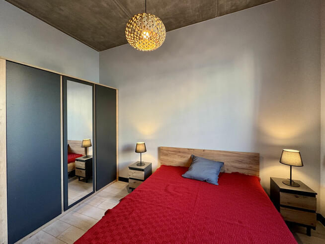 Oferuję na wynajem mieszkanie, (kawalerka).