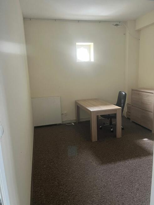 wynajmę lokal uzytkowy 270m2 z witryną na sklep hurownię int