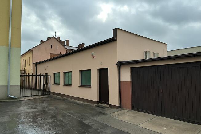 Sprzedam lokal użytkowy usługowy biuro 57m2