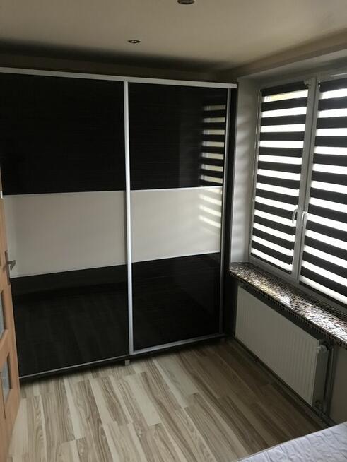 Zamienię 2 pokoje na większe