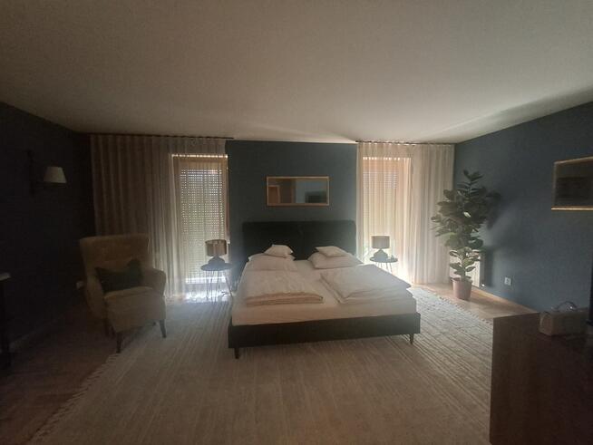 Na sprzedaż segment- Siedlce ul. Poznańska/320 m²