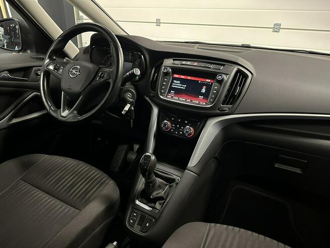 Opel Zafira 1.4 Turbo 7 osobowy NAVI Zadbany REJ PL GWARANCJA