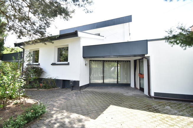 Sprzedam piękną WIllę w Kolumnie.