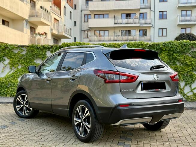 Nissan Qashqai Tekna +