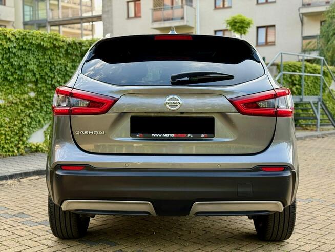 Nissan Qashqai Tekna +