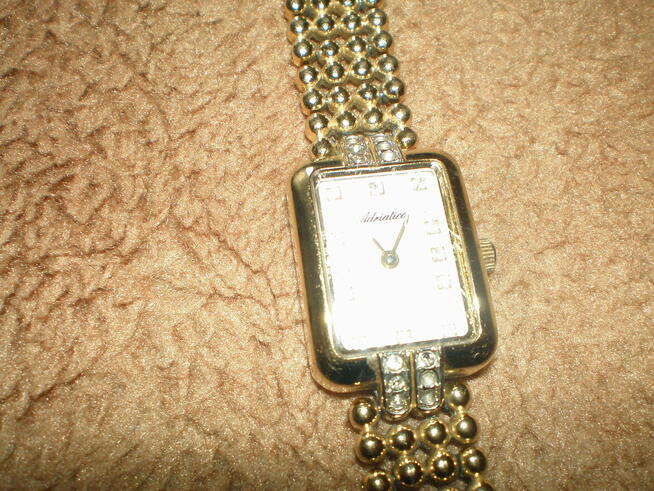 Sprzedam zegarek damski Adriatica używany