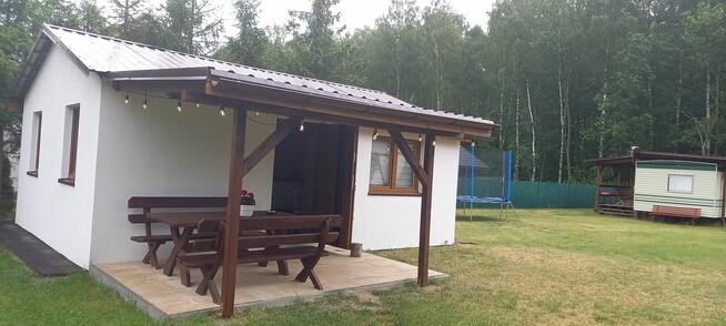 Wynajem domków nad jeziorem I lasem