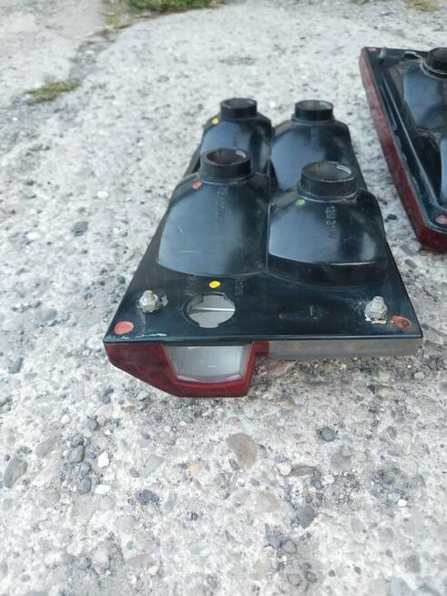 Lampy Skoda 120 105 rapid 136 Klosz tylne tyl Komplet Krakow
