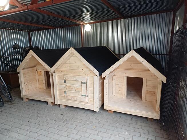 Ocieplona buda dla psa DUŻA z tarasem / przedsionkiem