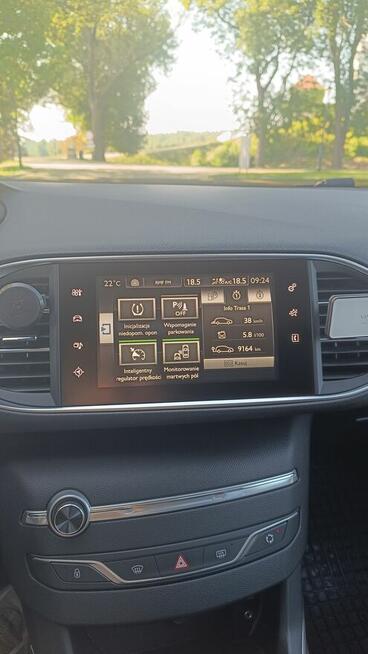 Peugeot 308 Allure S&S 1.6BlueHDI 120KM