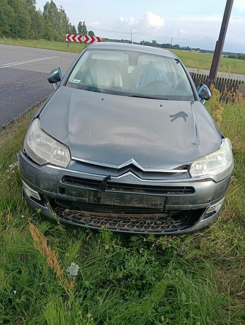 Sprzedam tanio po kolizji