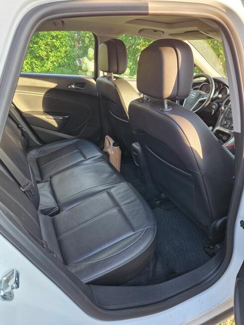 Sprzedam opel Astra J uszkodzony