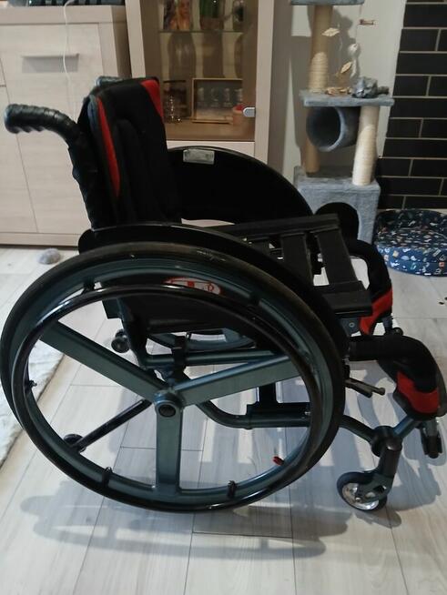 Sprzedam wózek inwalidzki aktywny