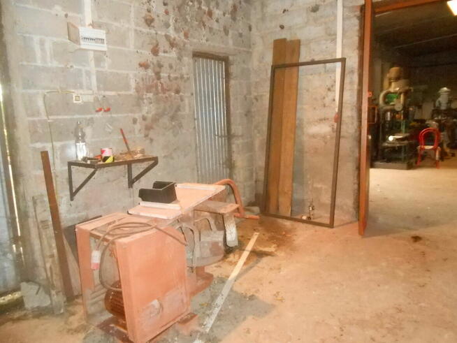 SPRZEDAM MASZYNY I FORMY DO PRODUKCJI ELEMENTOW BETONOWYCH