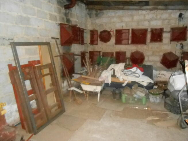 SPRZEDAM MASZYNY I FORMY DO PRODUKCJI ELEMENTOW BETONOWYCH