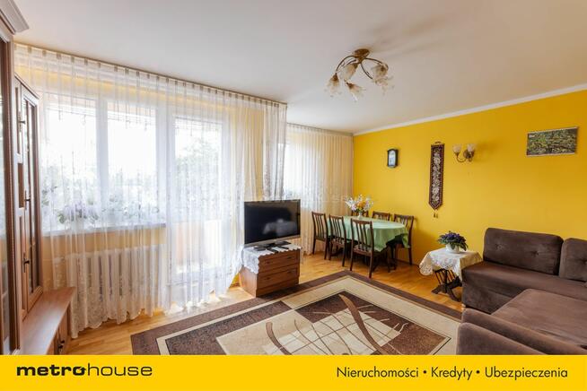 Trzy pokojowe mieszkanie w centrum Serocka