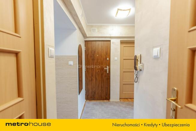 Trzy pokojowe mieszkanie w centrum Serocka