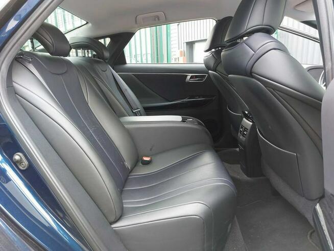 Toyota Mirai 29 tys. km!*zero emisyjny*perfekcyjny stan techniczny*full wersja