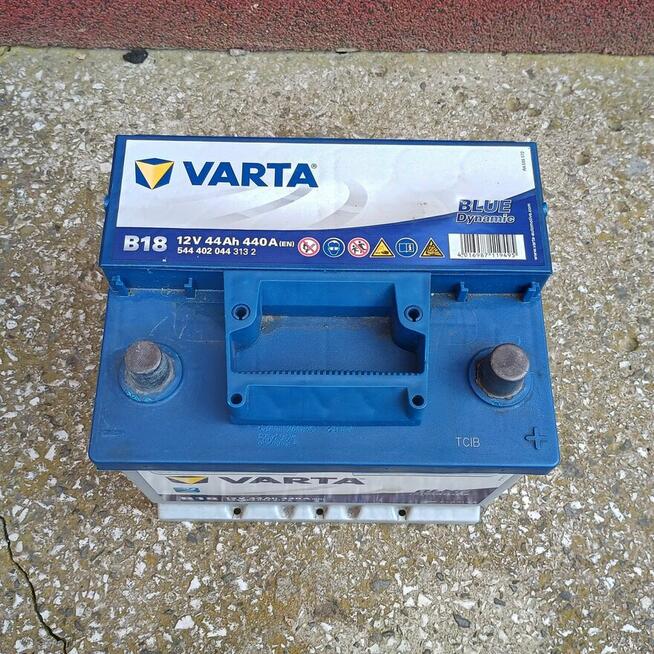 Akumulator Varta 44Ah 440A