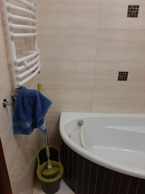 Mieszkanie 2 pokoje z oddzielną kuchnią I garaż