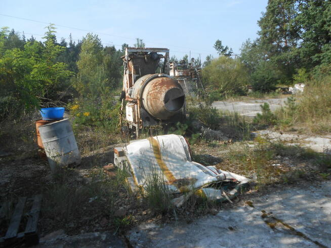 SPRZEDAM MASZYNY I FORMY DO PRODUKCJI ELEMENTOW BETONOWYCH
