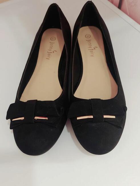 Sprzedam buty damskie CZARNE