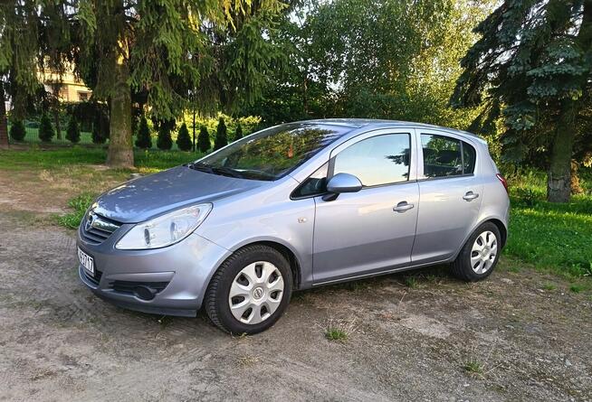 Sprzedam Opla Corsę D