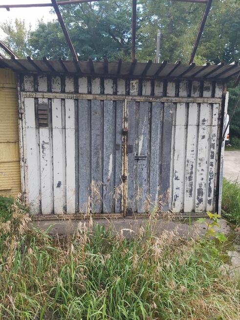 Sprzedam Garaż