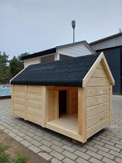 Ocieplona buda dla psa DUŻA z tarasem / przedsionkiem