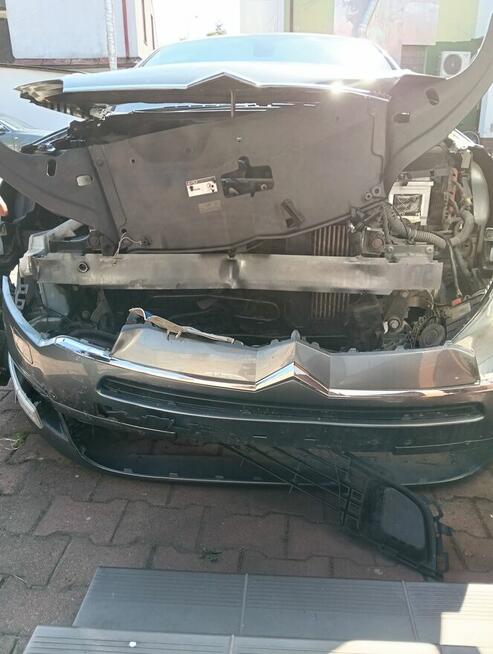 Sprzedam tanio po kolizji