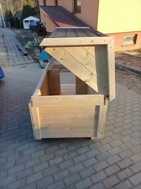 Ocieplona buda dla psa DUŻA z tarasem oraz podno dachem