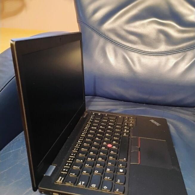 Sprzedam tanio laptop 2 razy używany